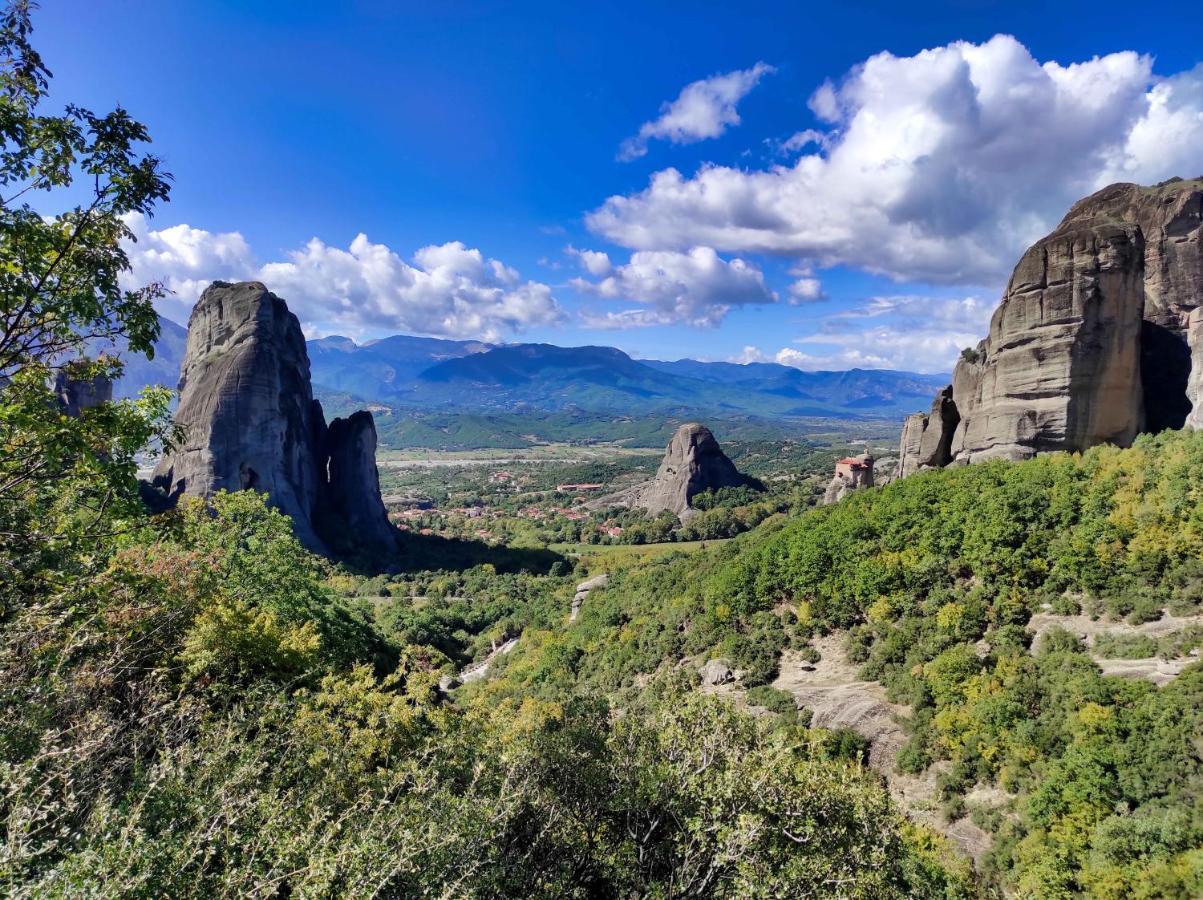 The Stone Forest كالامباكا المظهر الخارجي الصورة