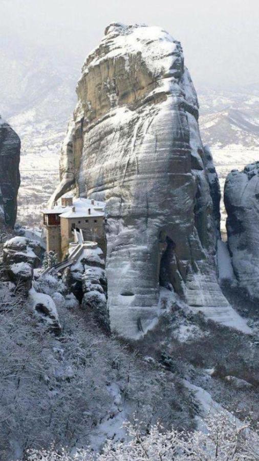 The Stone Forest كالامباكا المظهر الخارجي الصورة